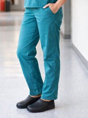 KLOGS Dusty Unisex Black Work Clog, Size 7W